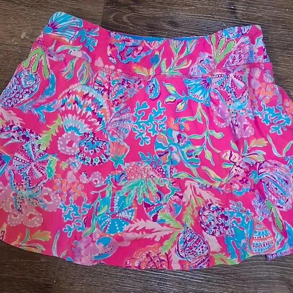 Lilly Pulitzer Corrine Skort Shell Me Something Good Size Small EUC - Picture 6 of 7